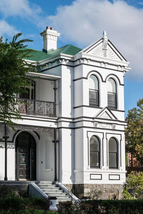 The Florance - Darwin Holiday 2