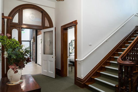 The Florance - Darwin Holiday 4