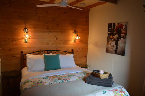 The Dragonfly Inn - Darwin Holiday 6