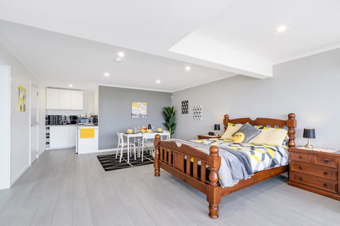 Views Forever - Devonport - Darwin Holiday 6