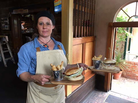 The Richmond Arms Hotel - Darwin Holiday 15