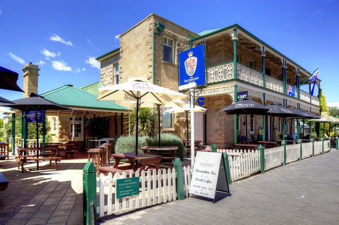 The Richmond Arms Hotel - Darwin Holiday 1