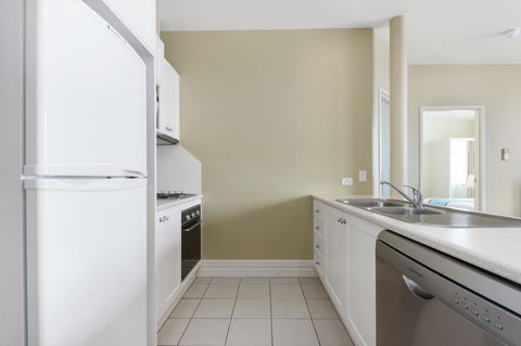 Launceston Central Apartment Hotel Official - Darwin Holiday 8