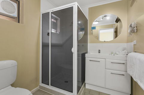 Elphin Serviced Apartments - Darwin Holiday 40