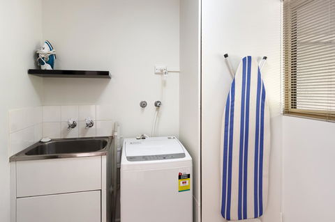 Elphin Serviced Apartments - Darwin Holiday 28