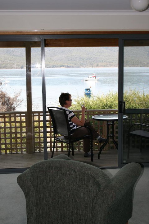 Driftwood - Darwin Holiday 5