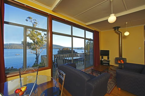 Driftwood - Darwin Holiday 16