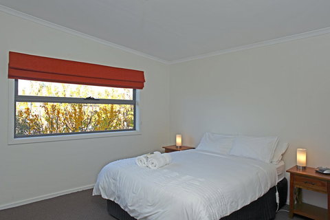 Driftwood - Darwin Holiday 18