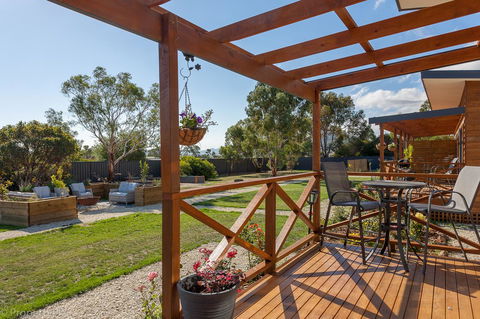 Harrison Grove - Darwin Holiday 20