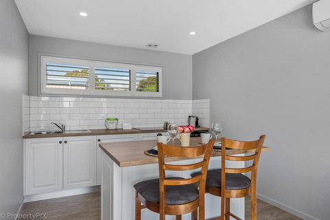 Harrison Grove - Darwin Holiday 19