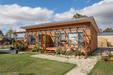 Harrison Grove - Darwin Holiday 12