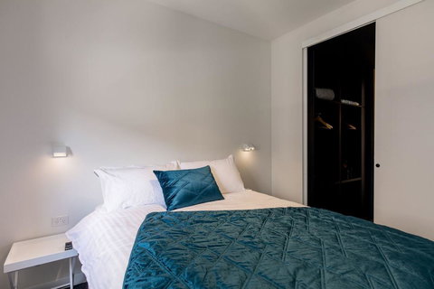 105 Mac Unique Apartments - Darwin Holiday 16