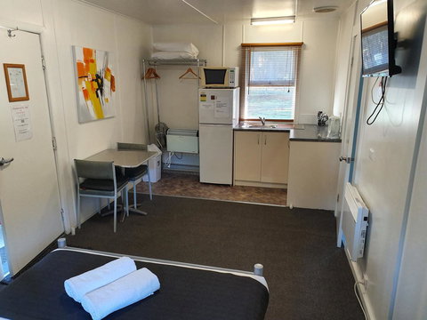 Seven Mile Beach Cabin And Caravan Park - Darwin Holiday 21