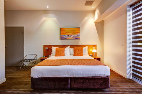 Mantra Charles Hotel - Darwin Holiday 34