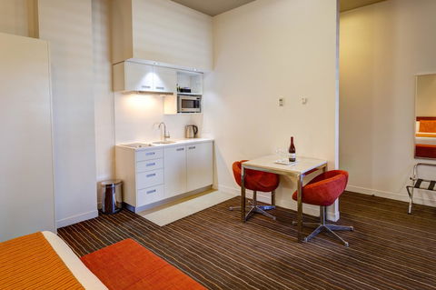 Mantra Charles Hotel - Darwin Holiday 31