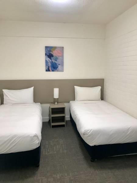 Adina Place Motel Apartments - Darwin Holiday 10