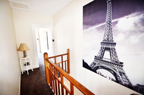 Two Up On York - Darwin Holiday 18