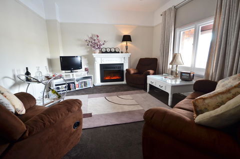 Two Up On York - Darwin Holiday 17