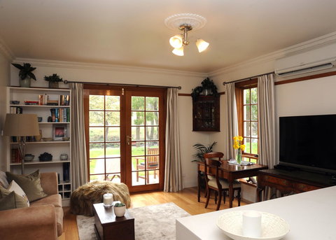 Forth River Cottage - Darwin Holiday 11