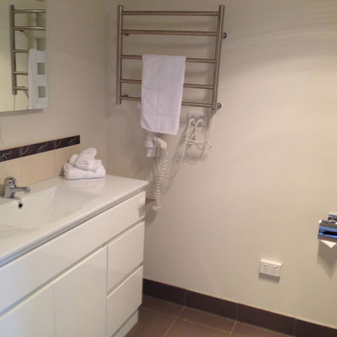 Commodore Regent - Darwin Holiday 9