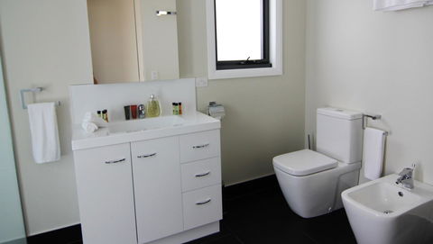 SEA EAGLE COTTAGE Amazing Views Of Bay Of Fires - Darwin Holiday 28