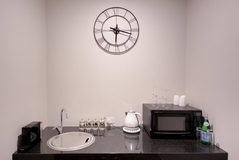 Amare Beachside Luxury - Darwin Holiday 17