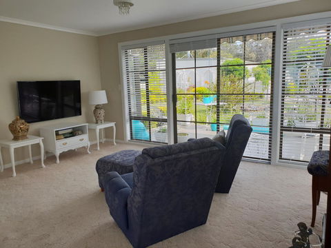 Garden By The Beach - Gateway To The East Coast, Close To Airport - Darwin Holiday 5