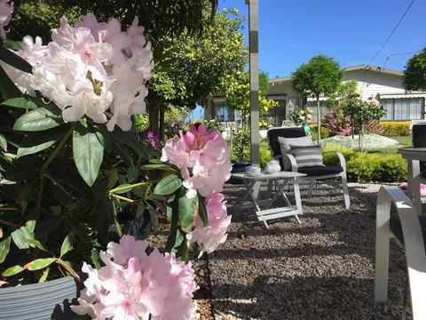 Garden By The Beach - Gateway To The East Coast, Close To Airport - Darwin Holiday 24