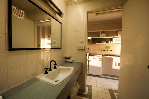 Parklane Motel - Darwin Holiday 24