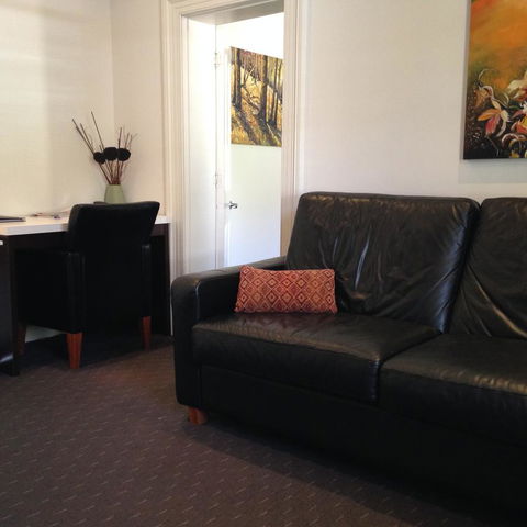 Auldington Hotel - Darwin Holiday 43