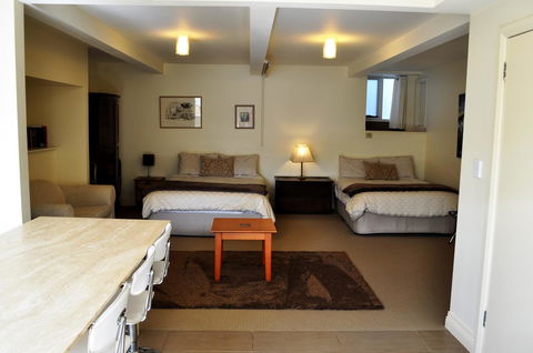 Belton Apartments-Hedge Cottage - Darwin Holiday 8