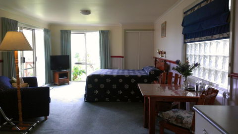 The Crays Accommodation - Darwin Holiday 31