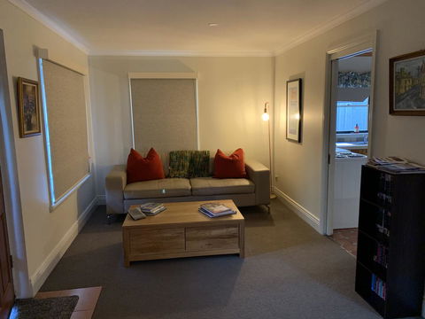 City Townhouse Walking Distance To City - Darwin Holiday 2