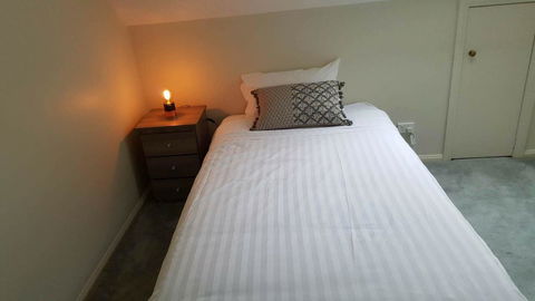 City Townhouse Walking Distance To City - Darwin Holiday 7