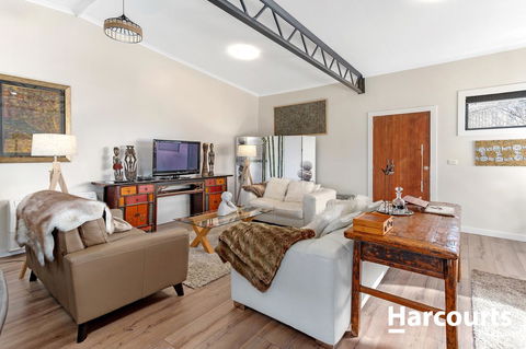 The WeareHouse In Deloraine - Darwin Holiday 15