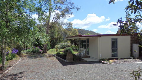 Karoola Cottage Self Contained - Darwin Holiday 10