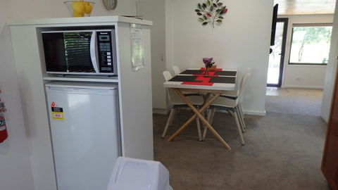 Karoola Cottage Self Contained - Darwin Holiday 6