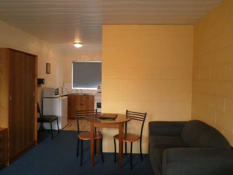 Aberdeen Court Apartments - Darwin Holiday 5