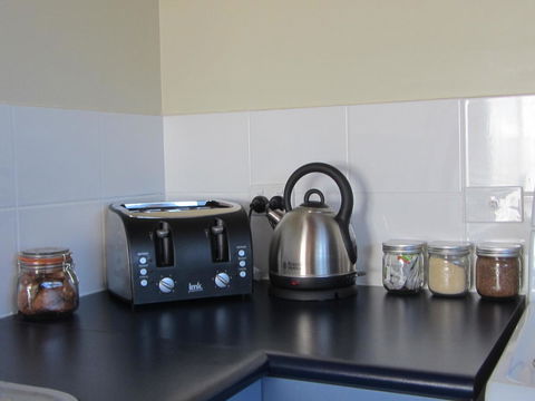 Elm Trees Accommodation @ Ross - Darwin Holiday 20