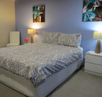 Elm Trees Accommodation  Ross - Darwin Holiday