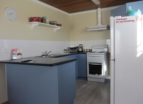 Elm Trees Accommodation @ Ross - Darwin Holiday 17