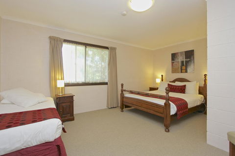 Grosvenor Court Apartments - Darwin Holiday 2