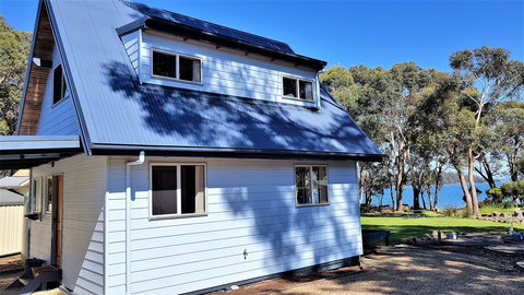 Four Seasons Waterfront Villas - Darwin Holiday 1