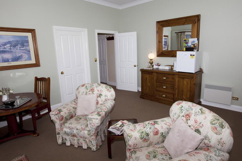 House On The Hill Bed And Breakfast - Darwin Holiday 37