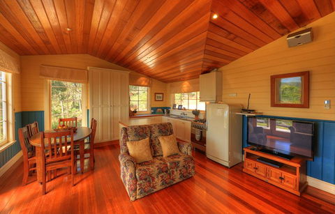Island View Spa Cottage - Darwin Holiday 7