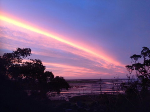 Sheer Pleasure Accommodation - Darwin Holiday 10