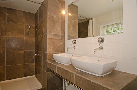 Cleburne Homestead - Darwin Holiday 11