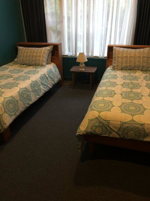 Mount Black Lodge - Darwin Holiday 4