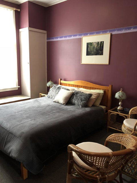 Mount Black Lodge - Darwin Holiday 3