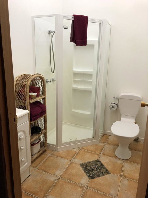 Mount Black Lodge - Darwin Holiday 5